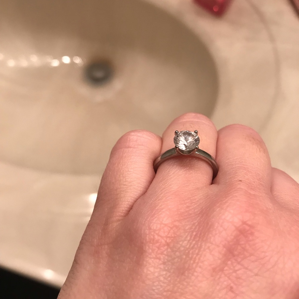 Round Solitaire Ring - Picture 3 of 4